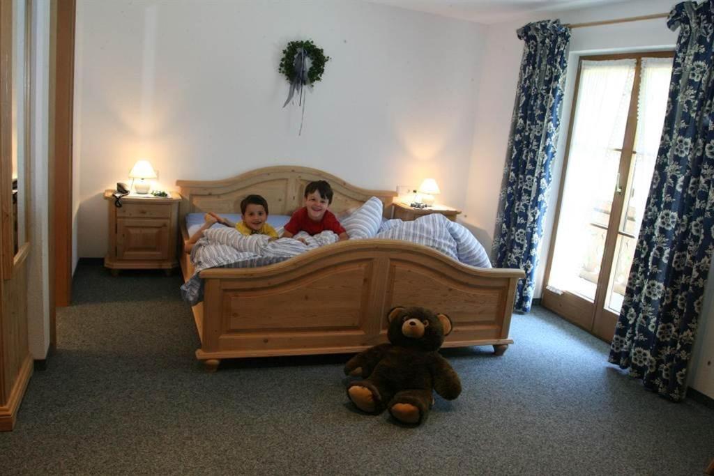 Landhaus Heidi พาร์เตอเนน ภายนอก รูปภาพ